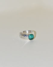 Load image into Gallery viewer, Limited Edition - Starry Ring - Malachite - Size M
