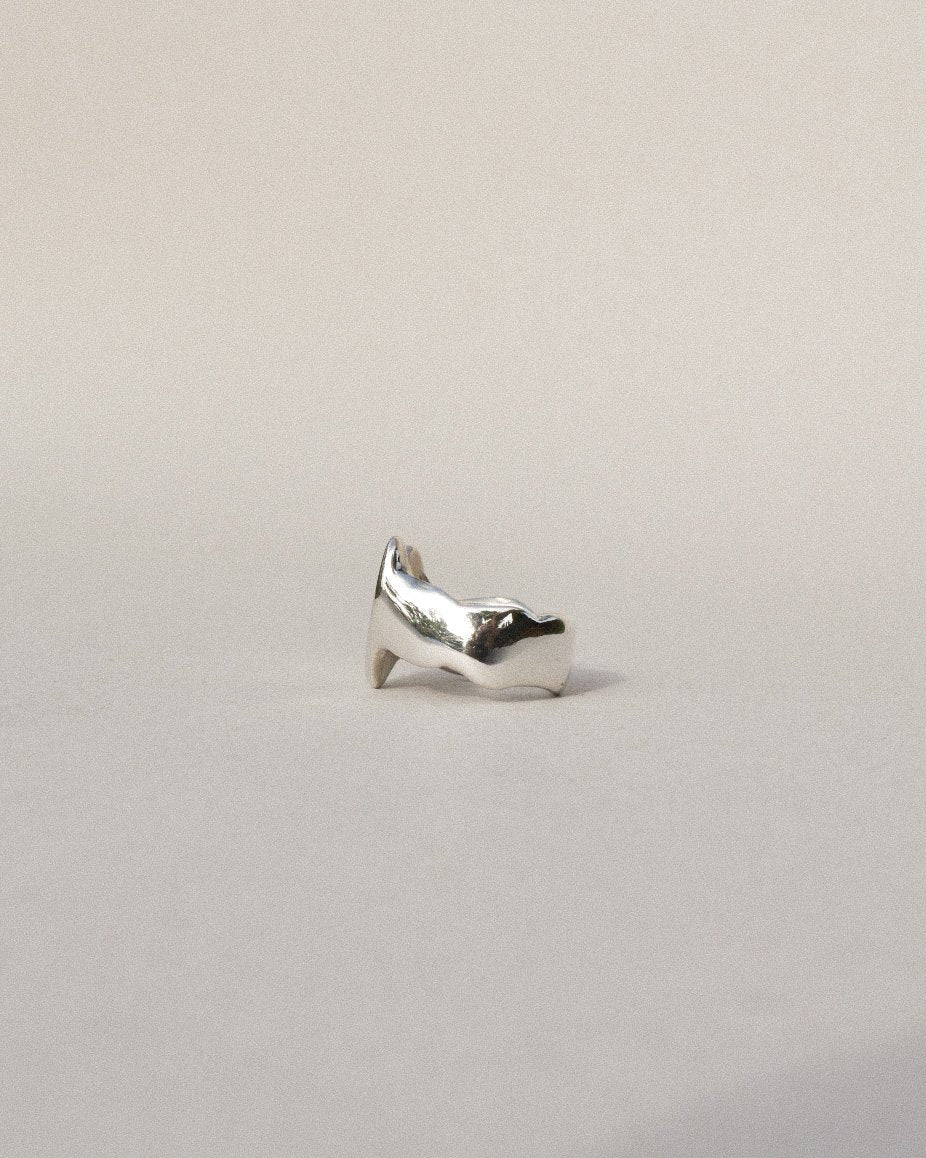Ready-to-Ship | Wobbly Heart Ring